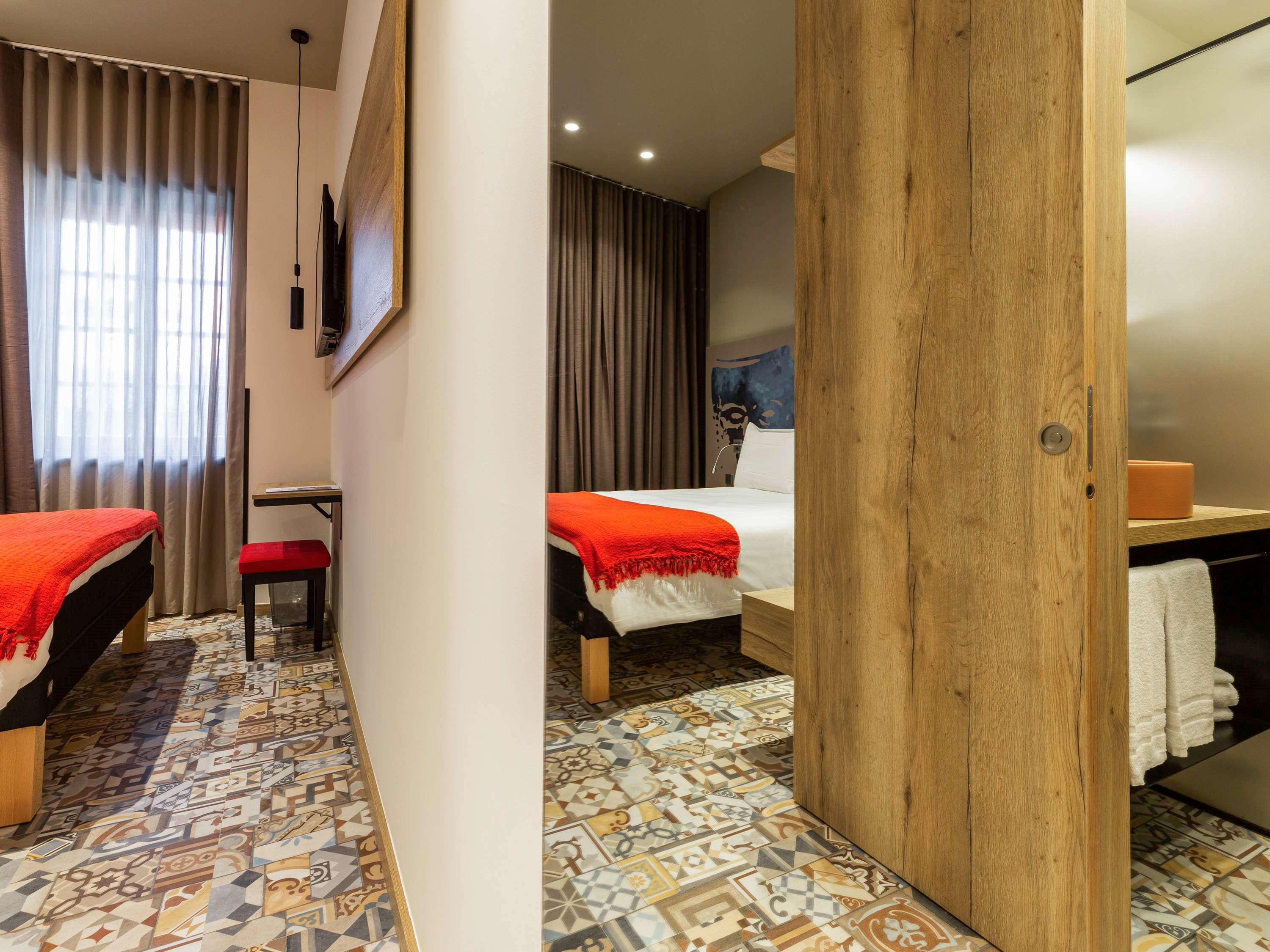 Hotel Ibis Styles Chaves Esterno foto