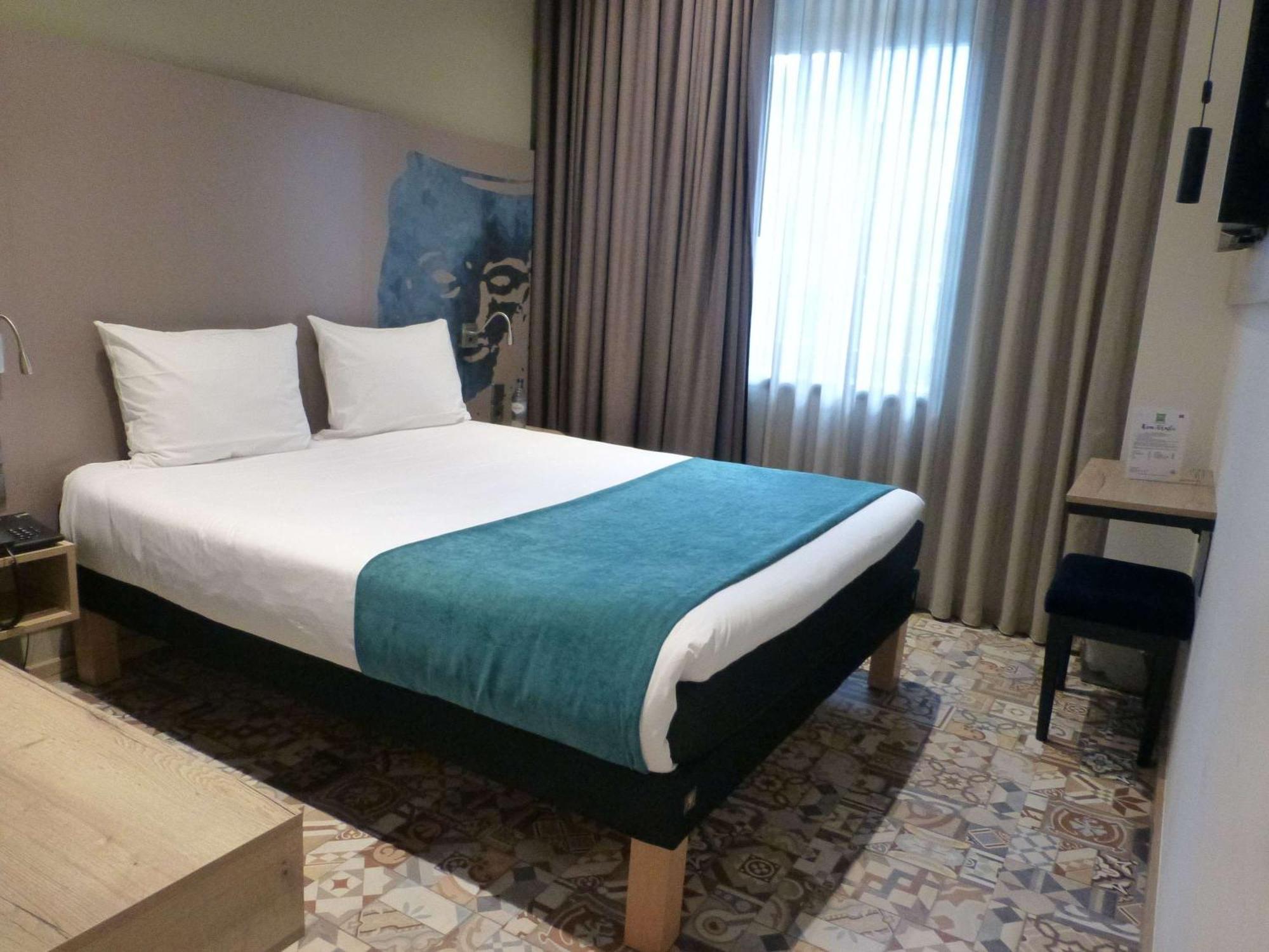 Hotel Ibis Styles Chaves Esterno foto