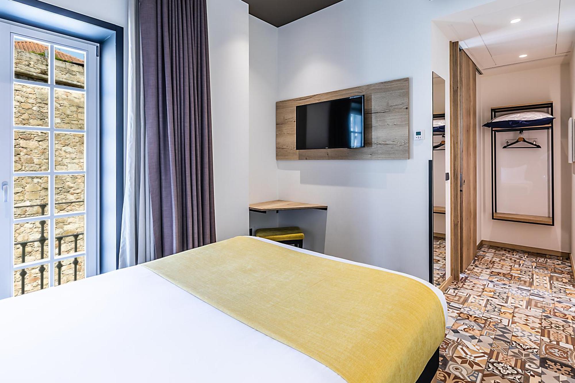 Hotel Ibis Styles Chaves Esterno foto