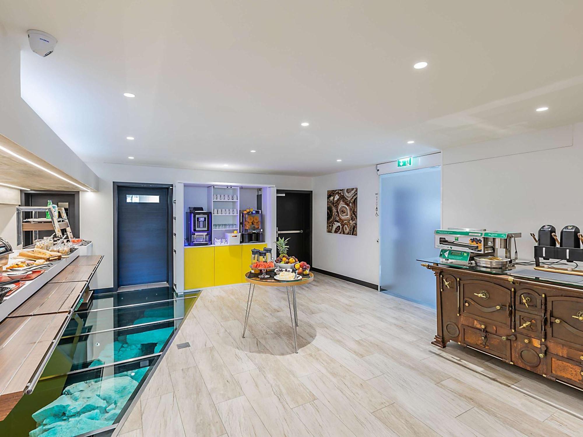 Hotel Ibis Styles Chaves Esterno foto