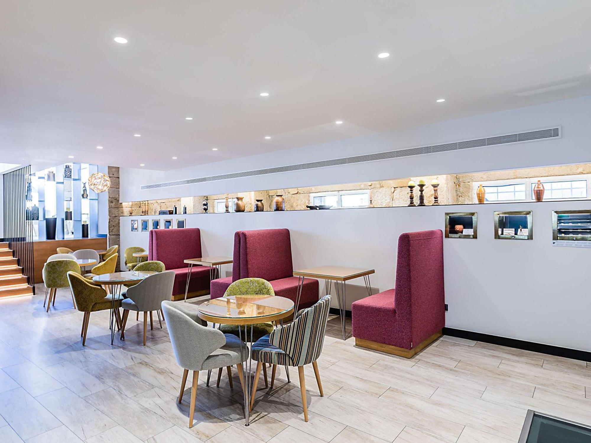 Hotel Ibis Styles Chaves Esterno foto