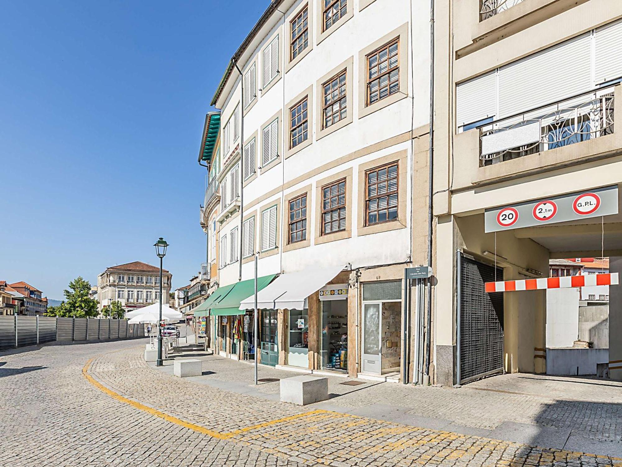 Hotel Ibis Styles Chaves Esterno foto