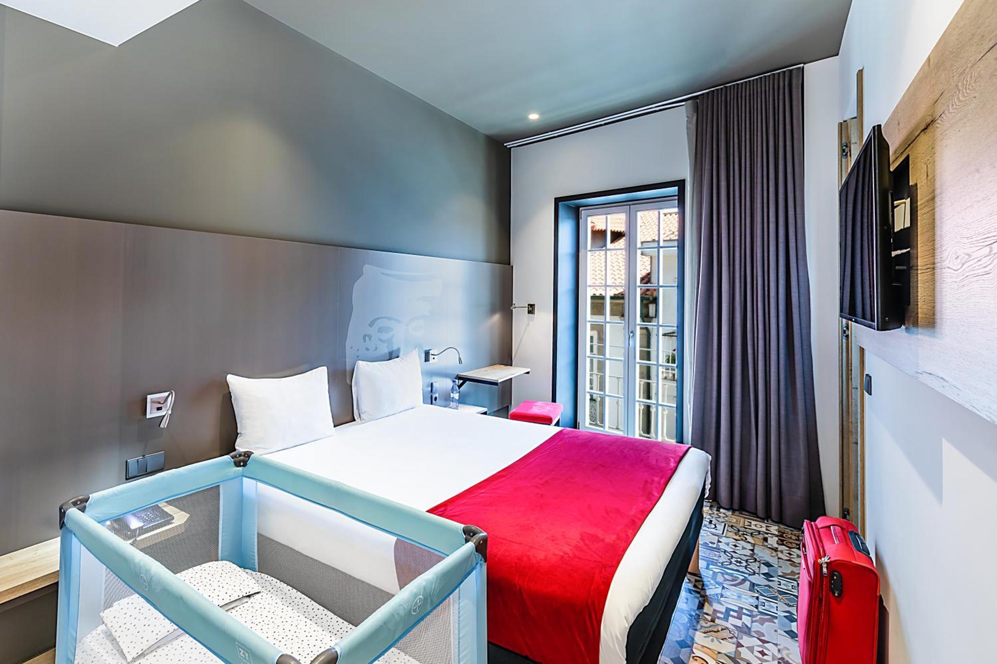 Hotel Ibis Styles Chaves Esterno foto